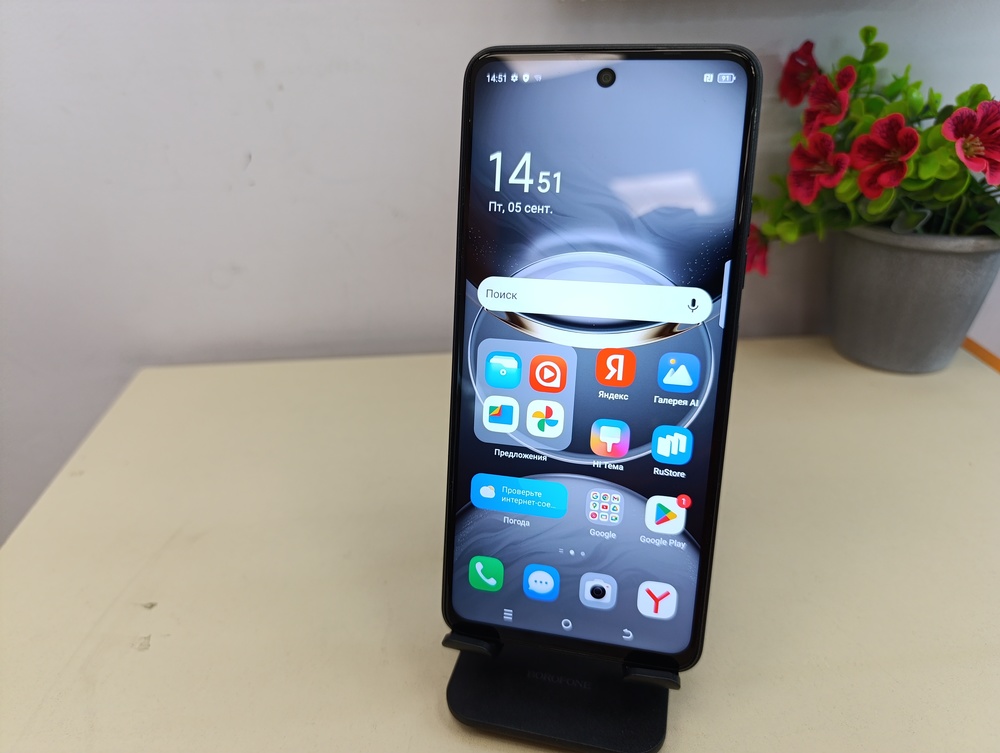 Смартфон Tecno SPARK 30 8/128