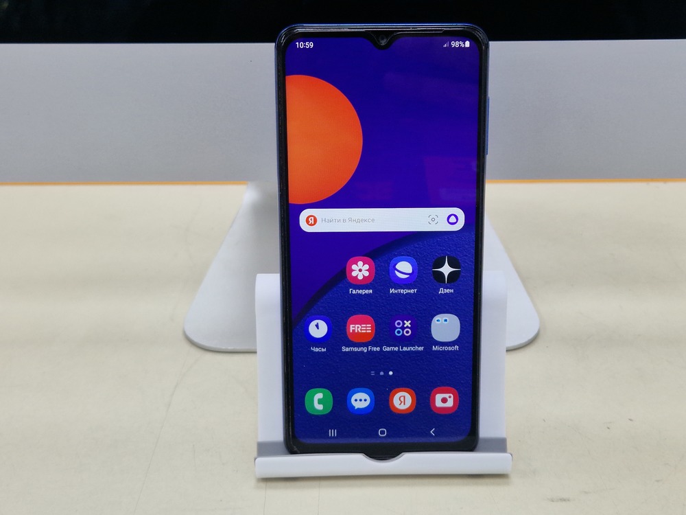 Смартфон Samsung Galaxy M12 3/32