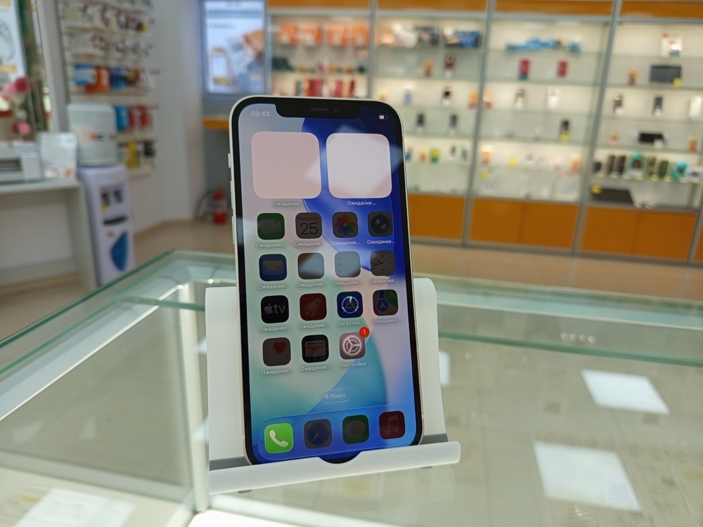 Смартфон Apple iPhone 12 128Gb