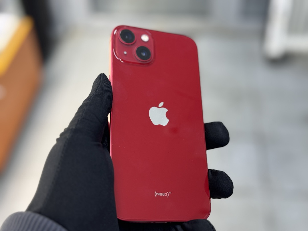 Смартфон Apple iPhone 13 256Gb