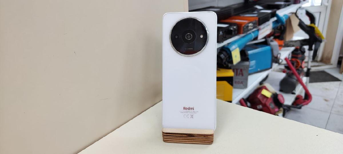 Смартфон Xiaomi Redmi A3x 3/64Gb