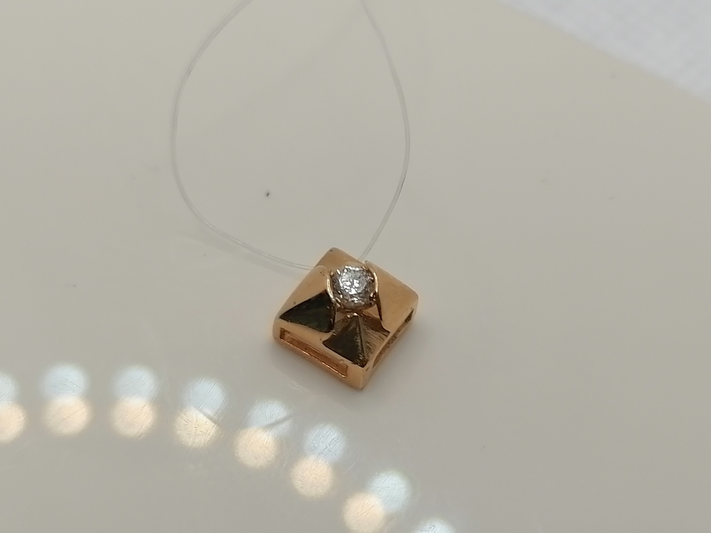 ПОДВЕСКА С КАМНЕМ (Au 585)