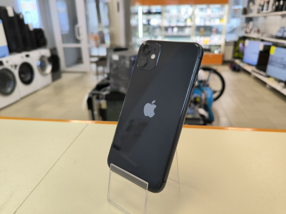 Смартфон Apple iPhone 11 64Gb