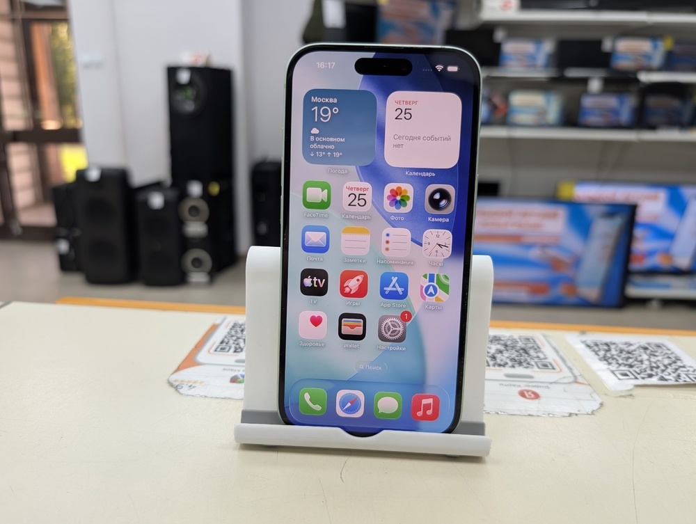 Смартфон Apple Iphone 15 128Gb