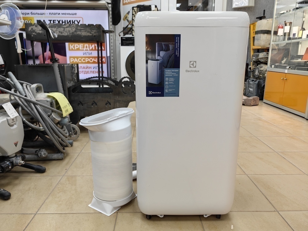 Мобильный кондиционер Electrolux EACM-07 XN/N6 Solo