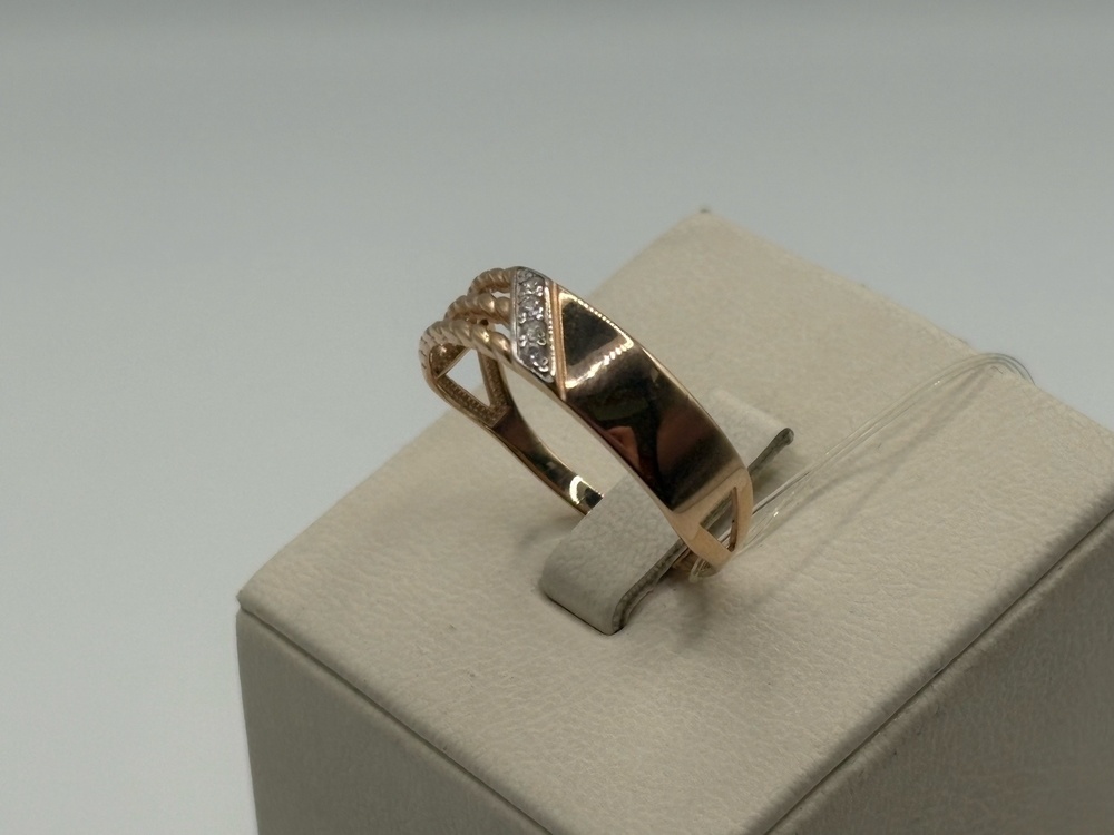 КОЛЬЦО С КАМНЯМИ (Au 585)