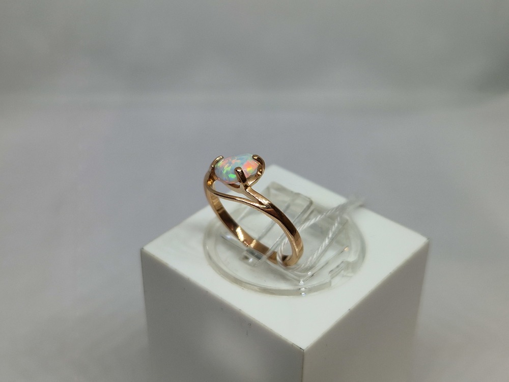 КОЛКМ585 КОЛЬЦО С КАМНЕМ (Au 585)