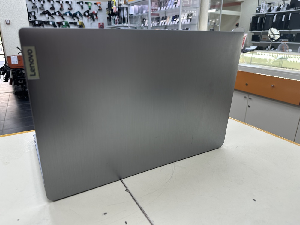Ноутбук Lenovo; 5-5625u, AMD Radeon (TM) Graphics, 8 Гб, 512 GB, Нет