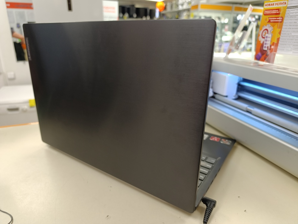 Ноутбук Lenovo .; Ryzen 3 3200U, Radeon Vega 3, 8 Гб, 512 GB, Нет