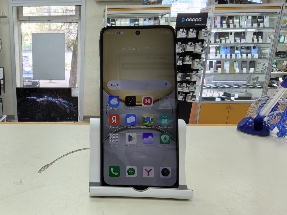 Смартфон Realme C75 8/128
