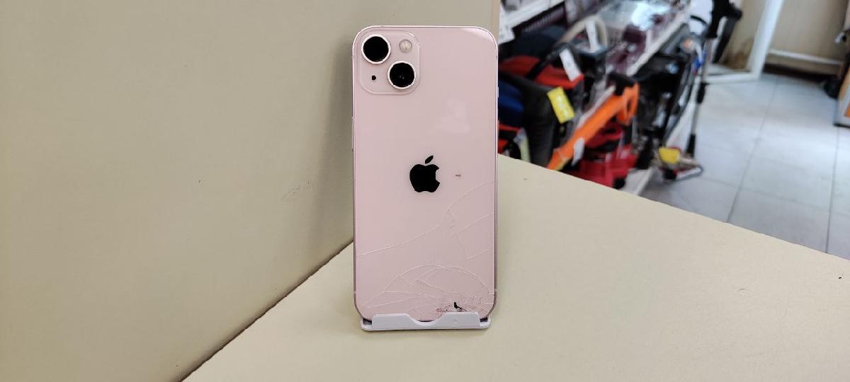 Смартфон Apple iPhone 13 128Gb
