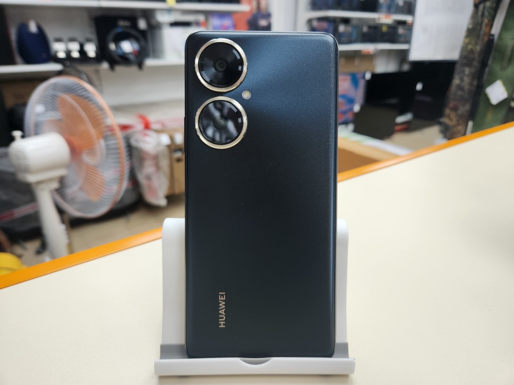 Смартфон Huawei Nova 11i 8/128