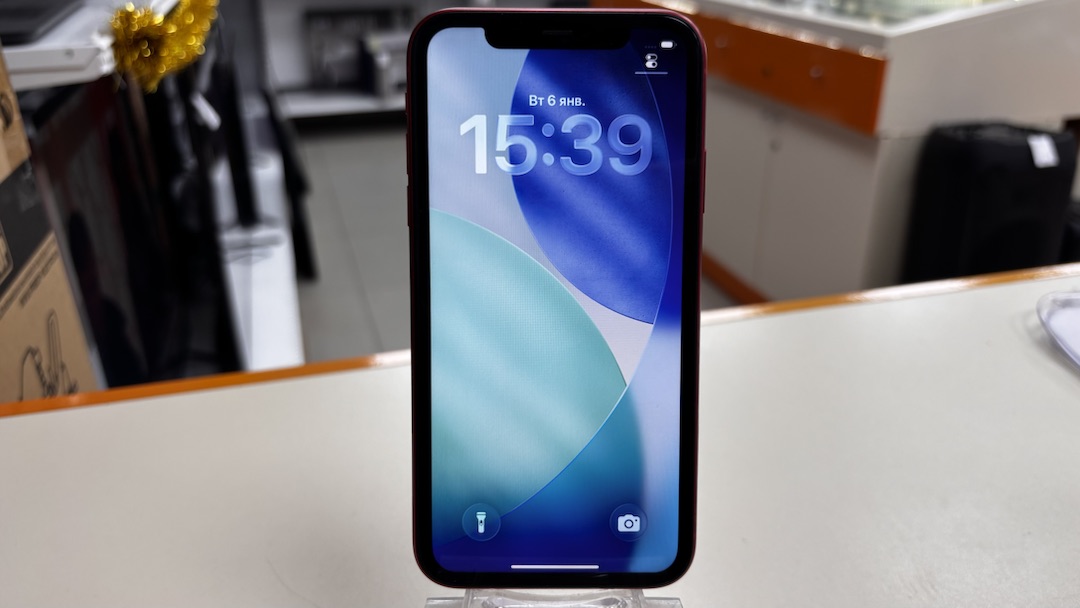 Смартфон Apple iPhone 11 64Gb