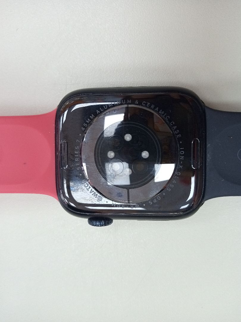 Смарт-часы Apple Watch Series 7 45mm