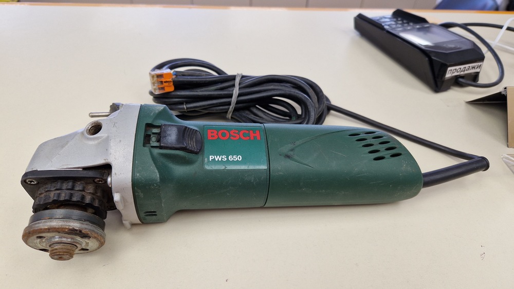 Угловая шлифмашина Bosch PWS 650