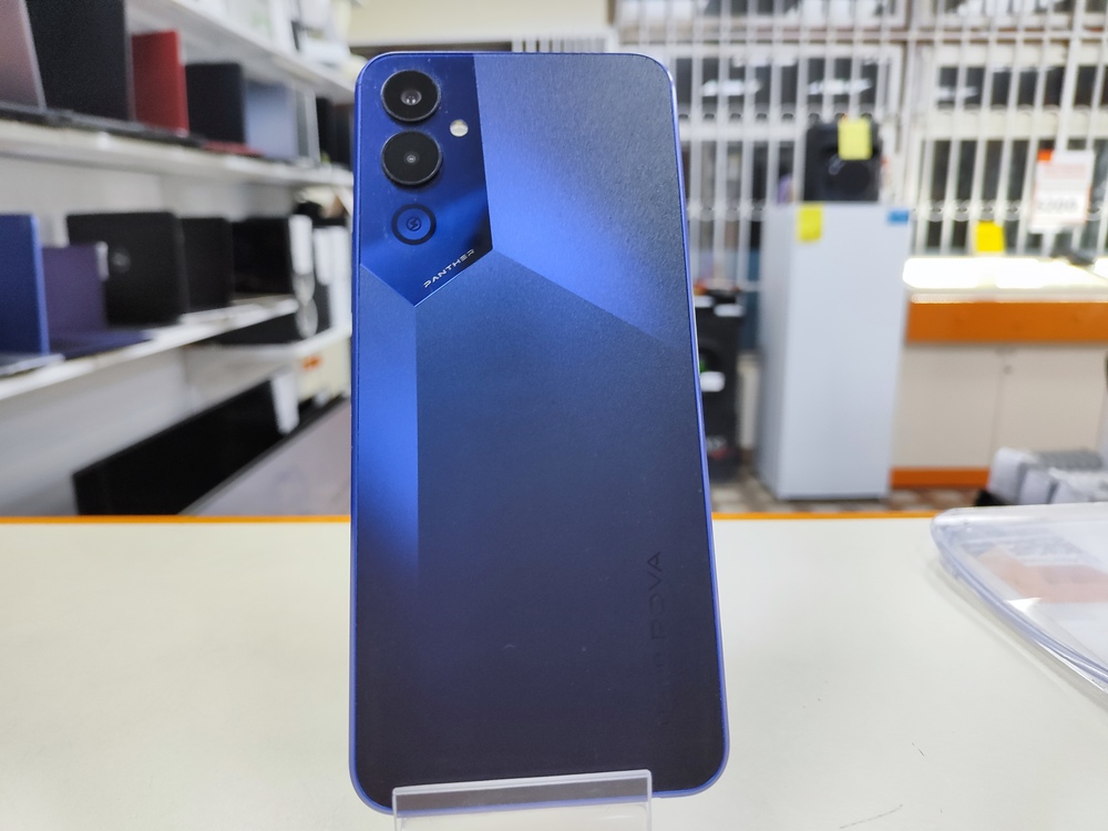 Смартфон Tecno Pova 4 8/128Gb