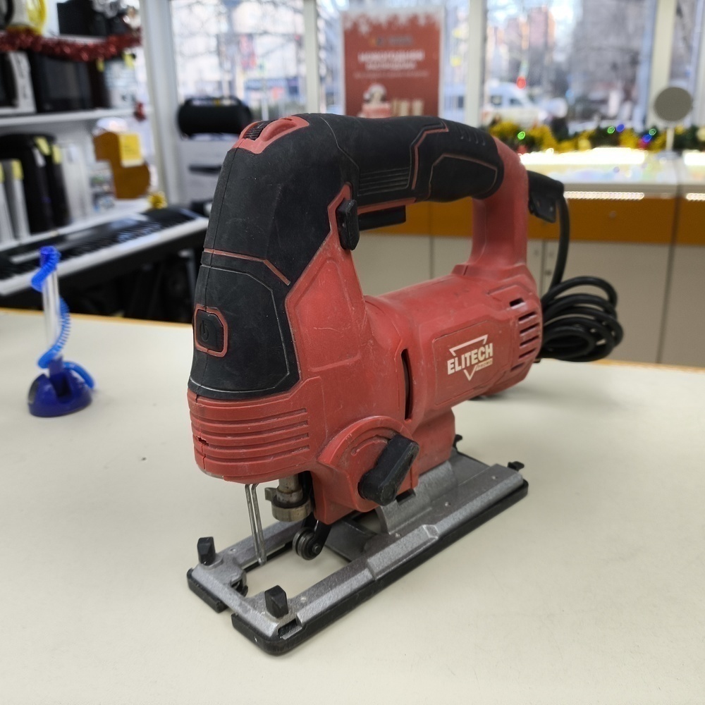 Лобзик Elitech ПЛ 0810МЛЭ