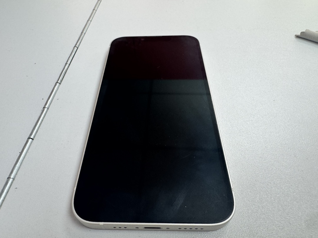 Смартфон Apple iPhone 13 256Gb
