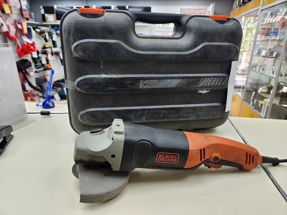 УШМ (Болгарки) Black & Decker KG1202;