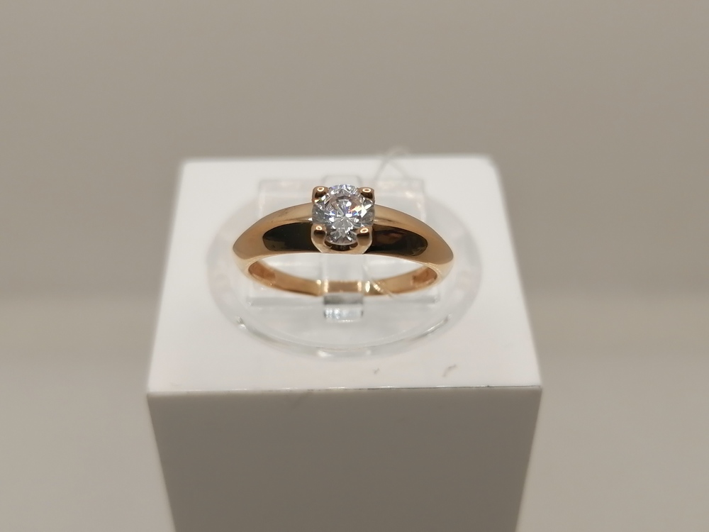 008051-1100 КОЛЬЦО С КАМНЕМ (Au 585)