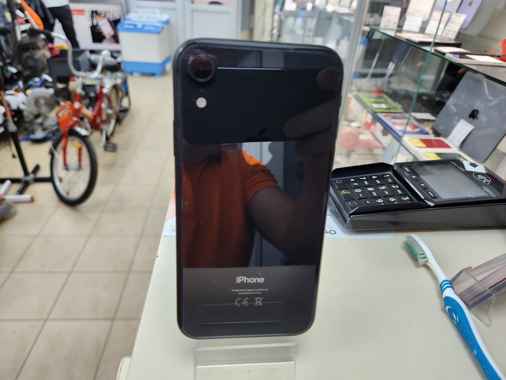 Смартфон Apple iPhone Xr 64Gb