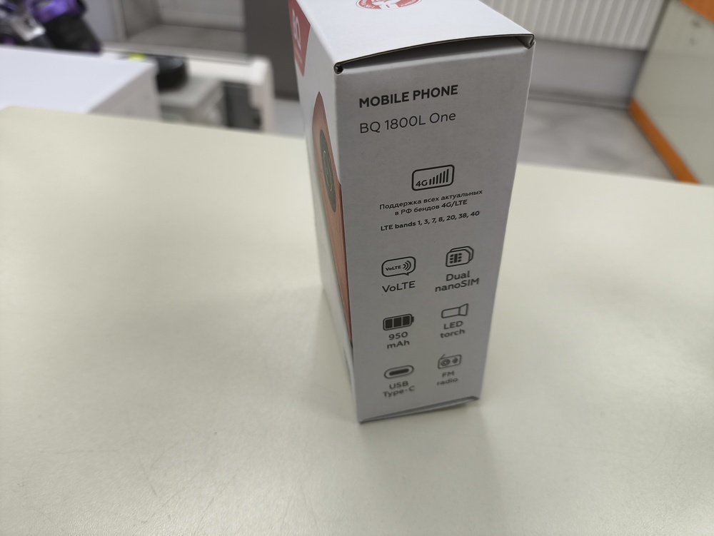 Мобильный телефон BQ 1800L