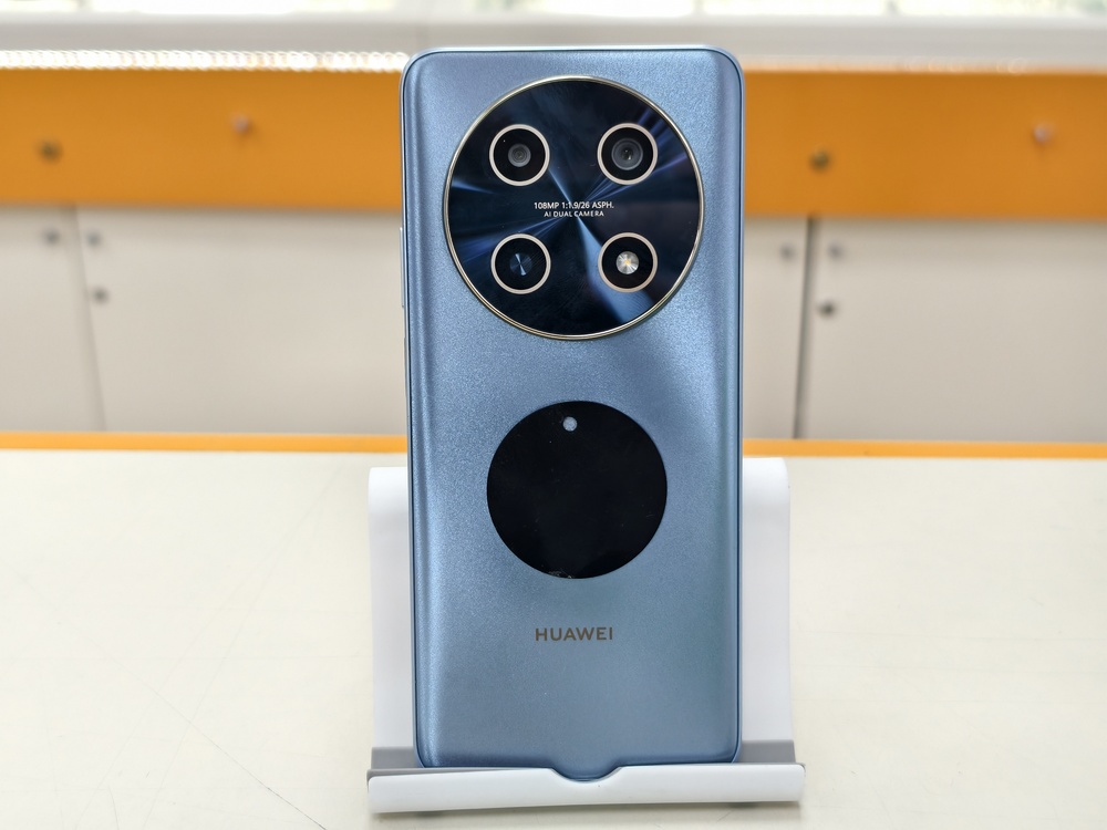 Смартфон Huawei Nova 13i 8/128