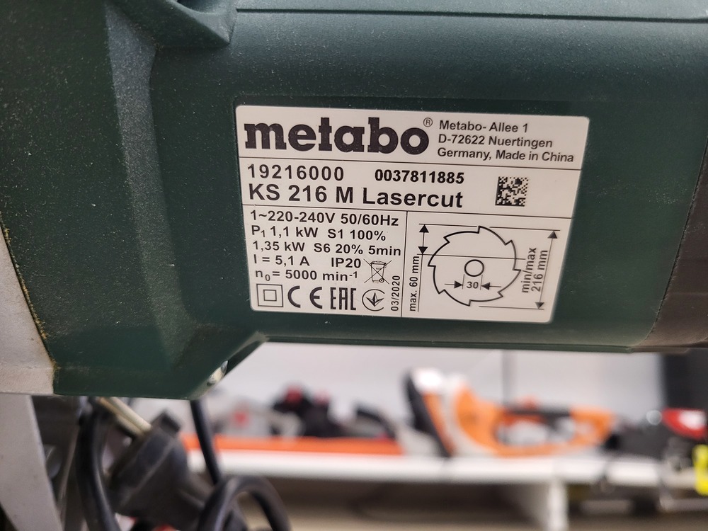 Торцовочная пила Metabo KS-216 Lasercut