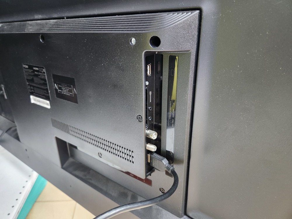 LED Телевизор Haier 50 Smart TV S1