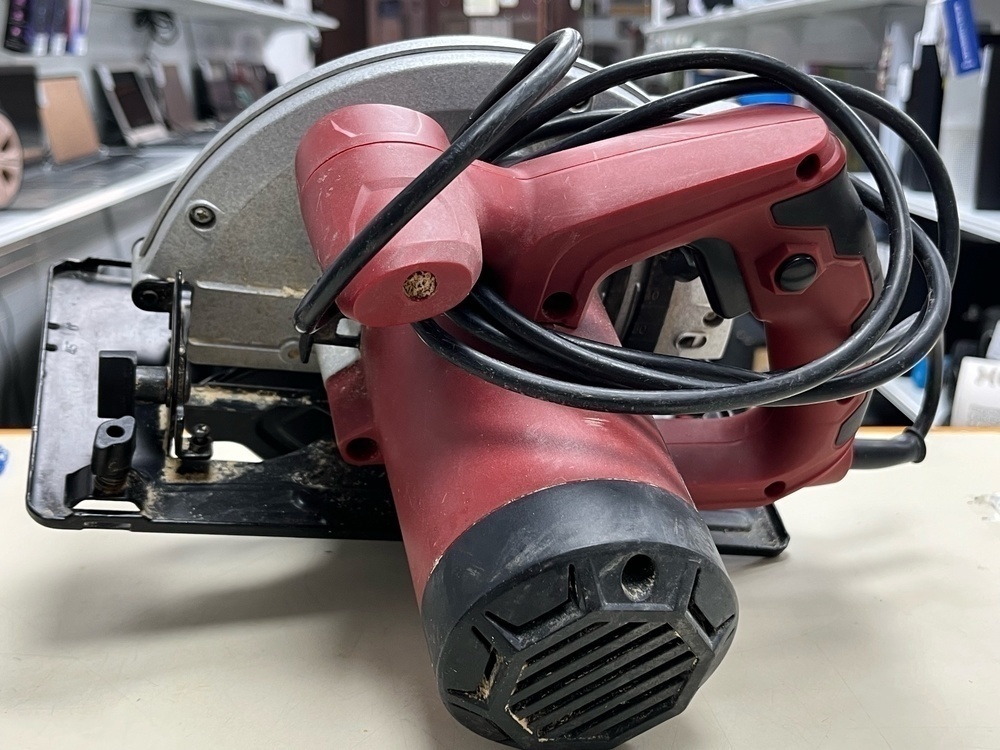 Дисковая пила Elitech ПД 1565