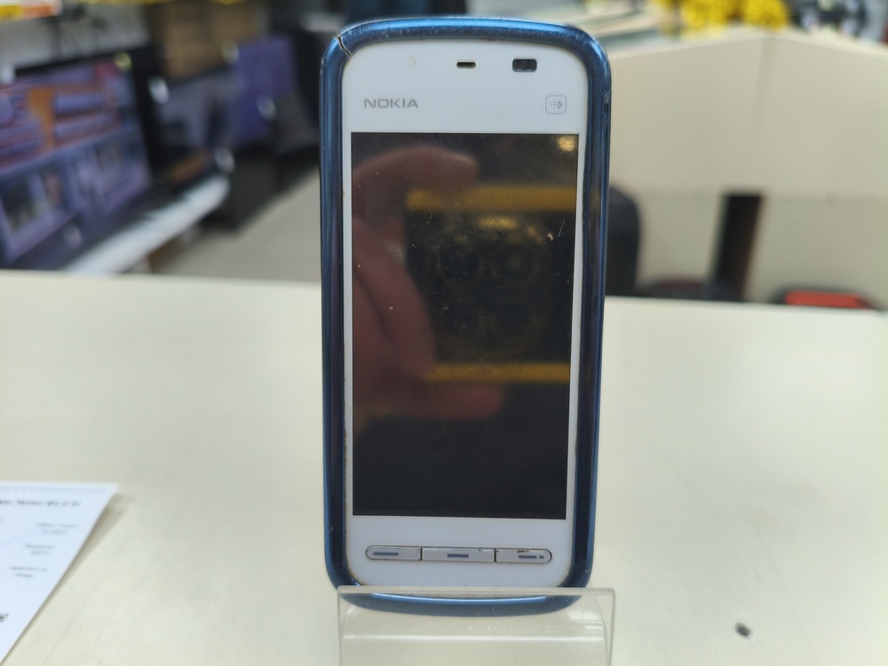 Мобильный телефон Nokia 130