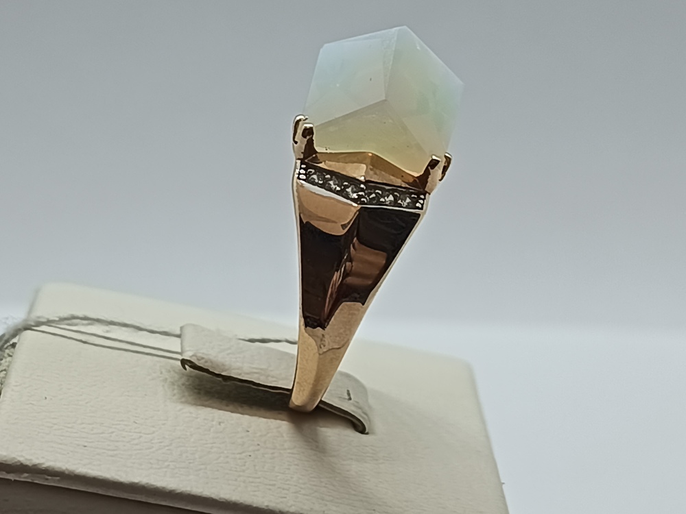 КОЛЬЦО С КАМНЯМИ (Au 585)