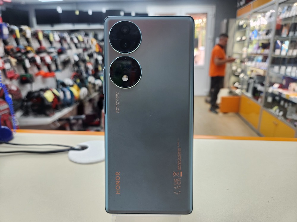 Смартфон Honor 70 8/256