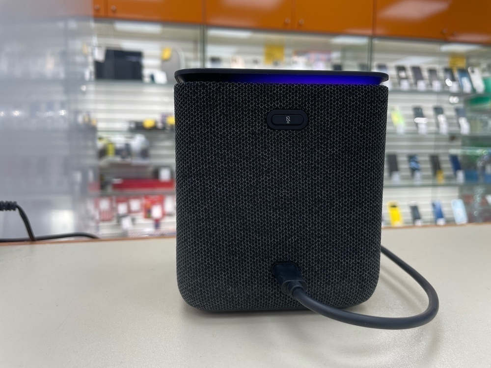 Умная колонка Яндекс Миди