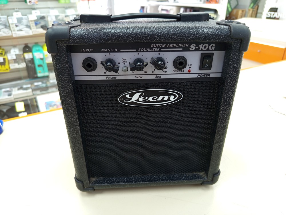 Комбоусилитель для гитар Leem S-10G;