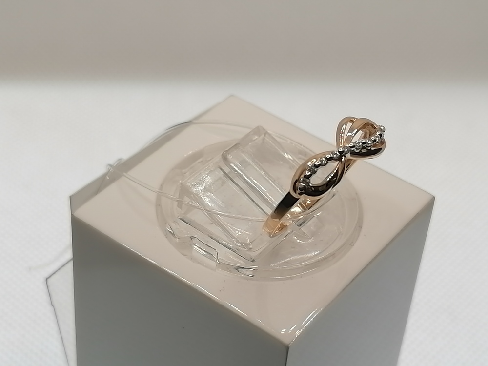 КОЛЬЦО С КАМНЯМИ (Au 585)