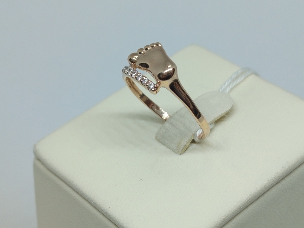 КОЛКМИ585 КОЛЬЦО С КАМНЯМИ (Au 585)