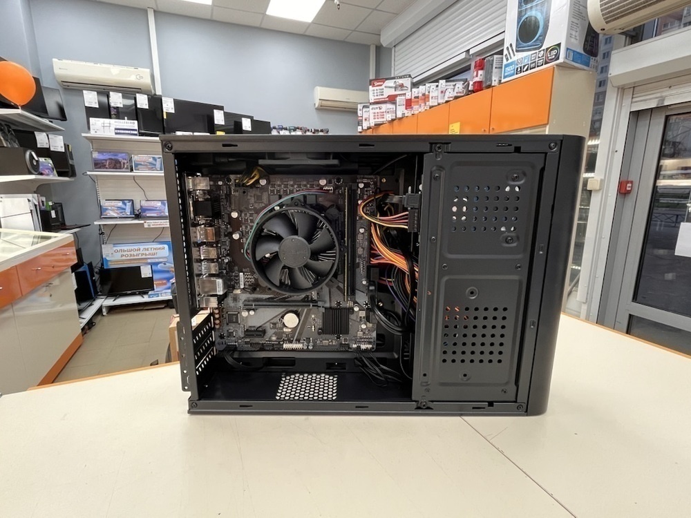 Системный блок Aero Cool; I3-12100, Intel UHD Graphics 730, 8 Гб, Нет, 500 Гб
