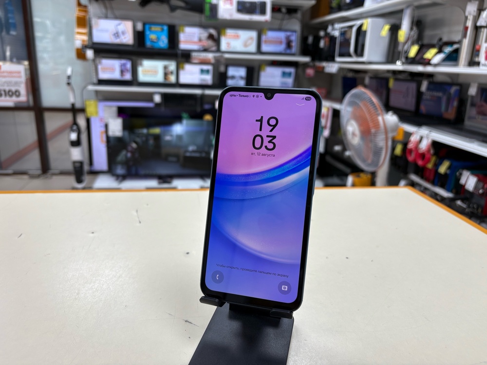 Смартфон Samsung Galaxy A15 6/128