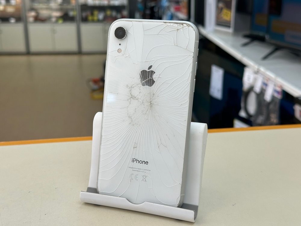 Смартфон Apple iPhone Xr 64Gb