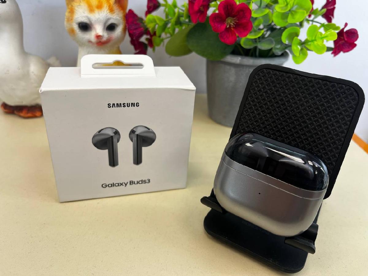 Наушники беспроводные Samsung Galaxy Buds 3