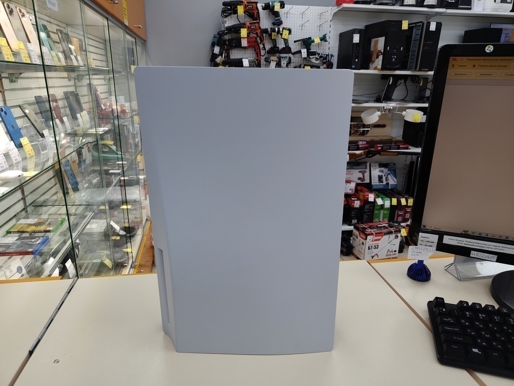 Игровая приставка PlayStation 5 825Gb (С дисководом)