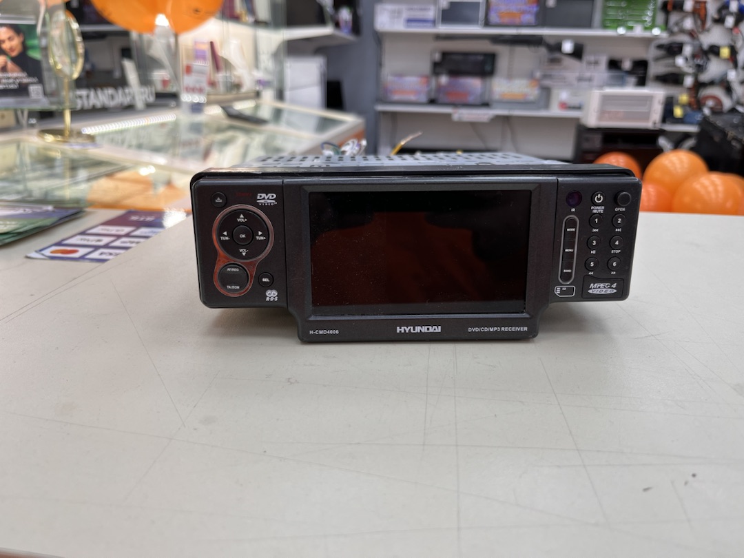 Автомагнитола Hyundai H-CMD4006
