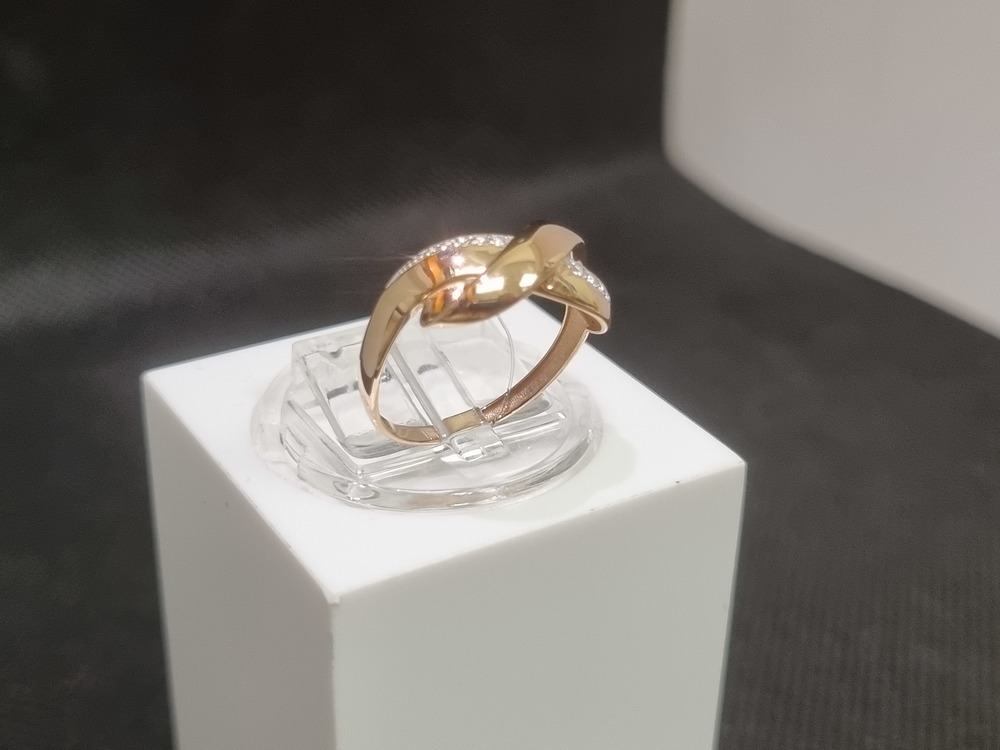 КОЛЬЦО С КАМНЯМИ (Au 585)