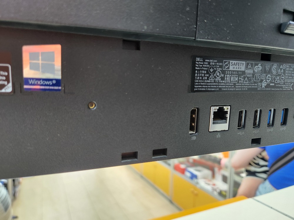 Моноблок Dell 123; Core i5-10500H, HD Graphics, 16 Гб, 512 GB, Нет