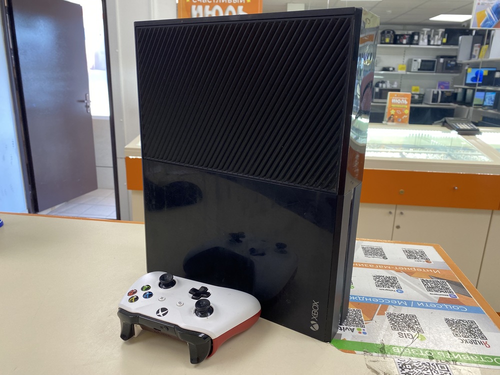 Игровая приставка Xbox One 1 Tb