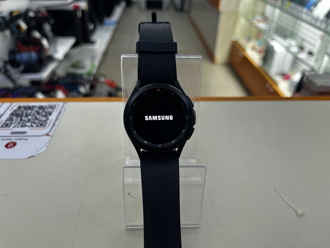 Смарт-часы Samsung Galaxy Watch 4 44mm