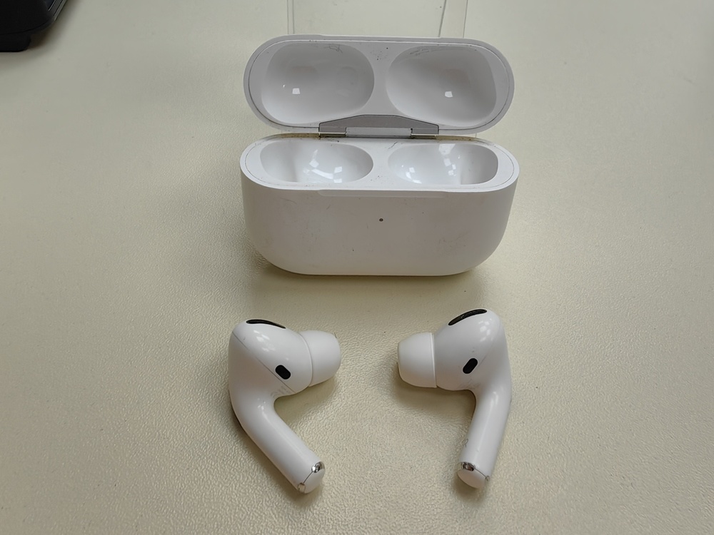 Наушники беспроводные Apple AirPods Pro