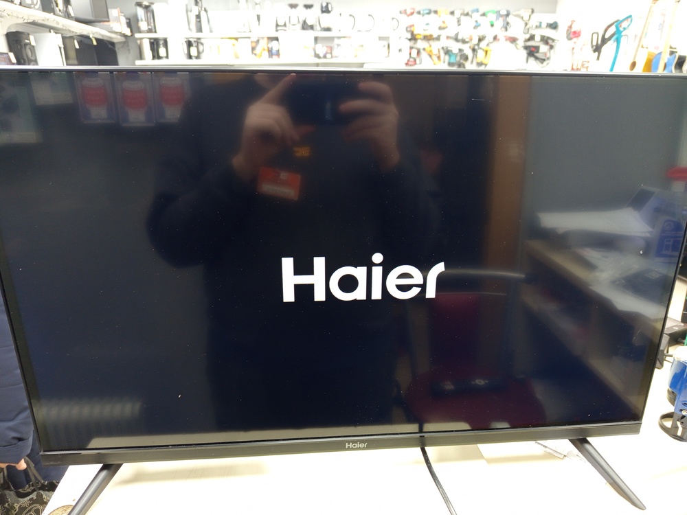 LED Телевизор Haier 32 Smart TV S2