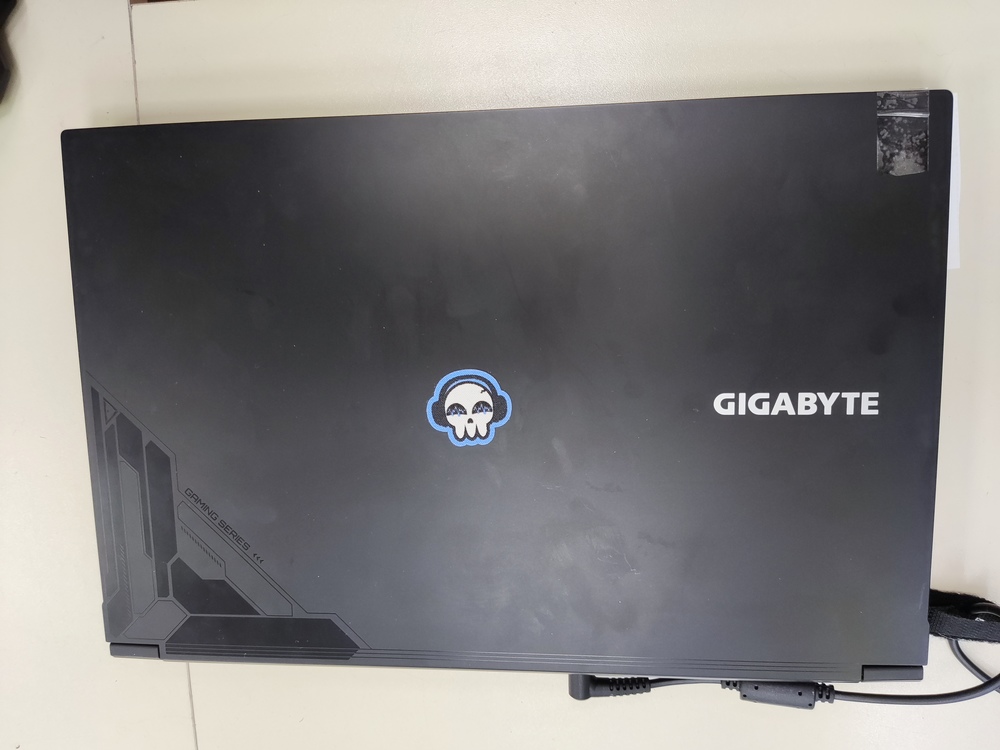 Ноутбук Gigabite; Core i5-12500H, GeForce RTX 4050, 16 Гб, 500 Гб, Нет